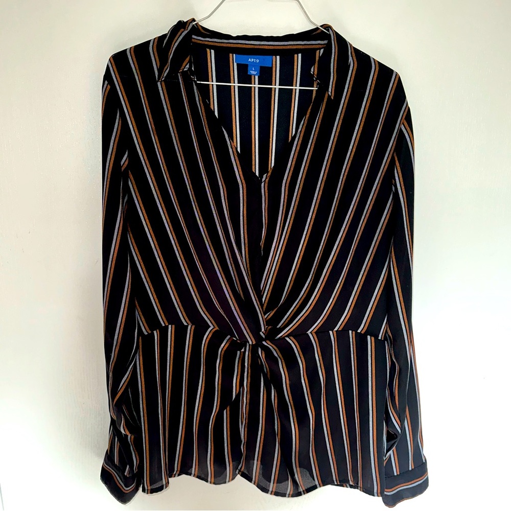 APT. 9 Women’s Black Striped Long Sleeve Blouse Size L